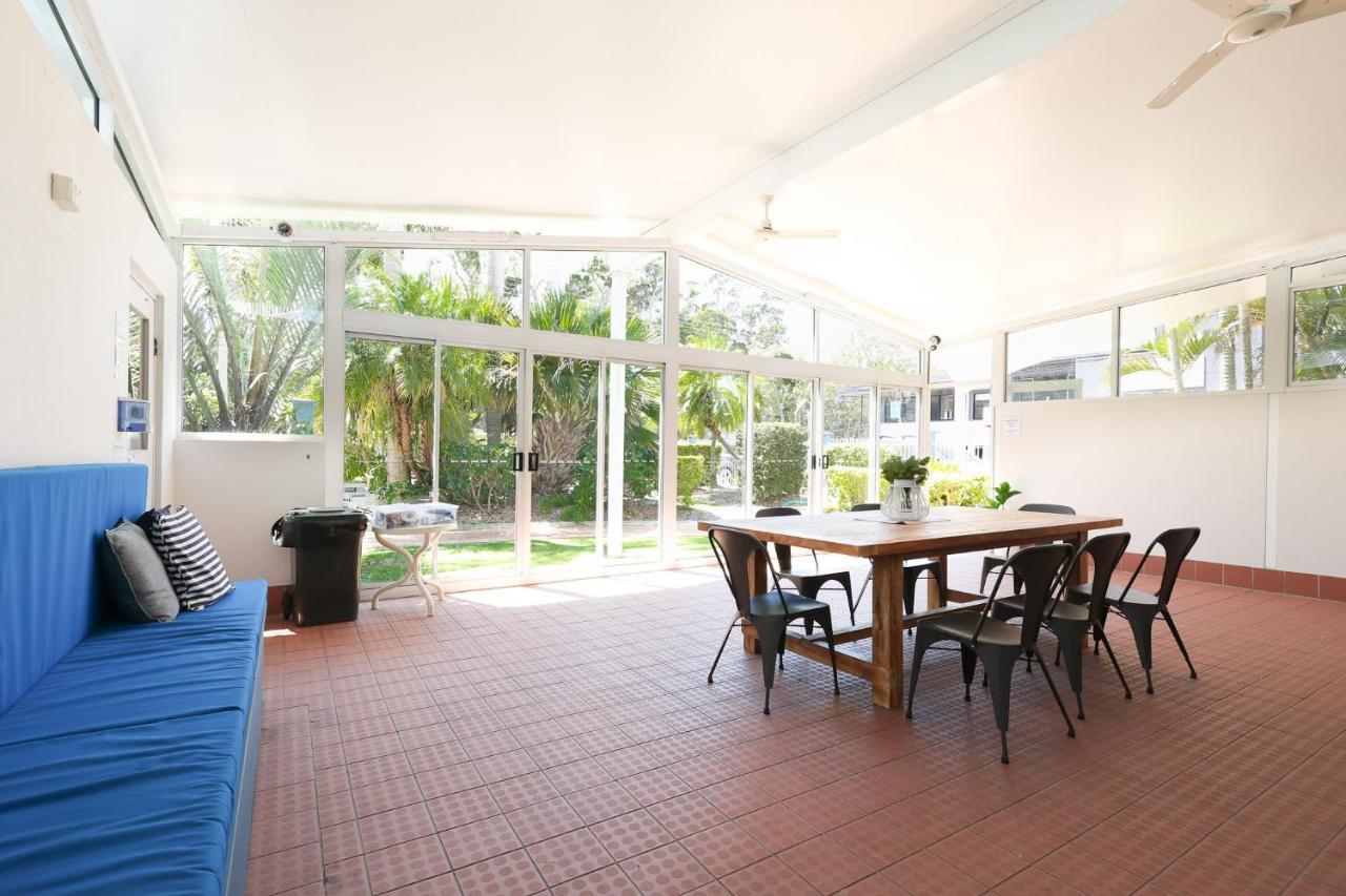 White Crest Apartments Hervey Bay Dış mekan fotoğraf